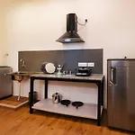 Convastay Prestige- Near Apollo Hospital & Us Consulate