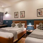 Convastay Prestige- Near Apollo Hospital & Us Consulate