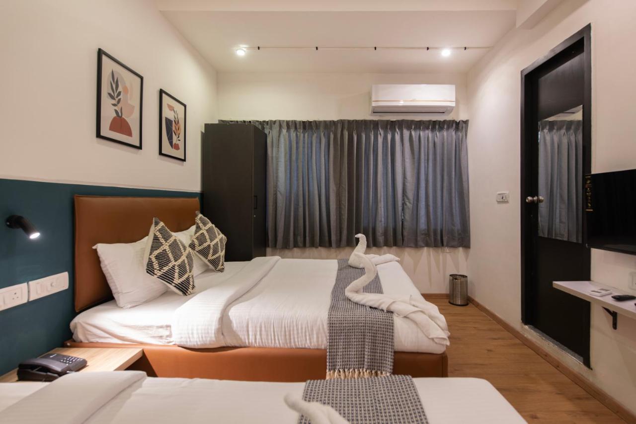 Convastay Prestige- Near Apollo Hospital & Us Consulate Hotel *