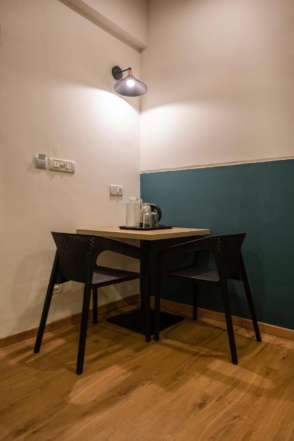 Hotel Convastay Prestige- Near Apollo Hospital & Us Consulate *